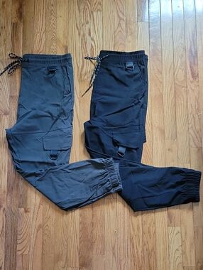 Bundle of 2 Men's Cargo Jogger Pants